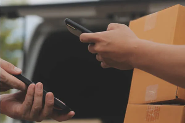 Parcel Dilvery Image